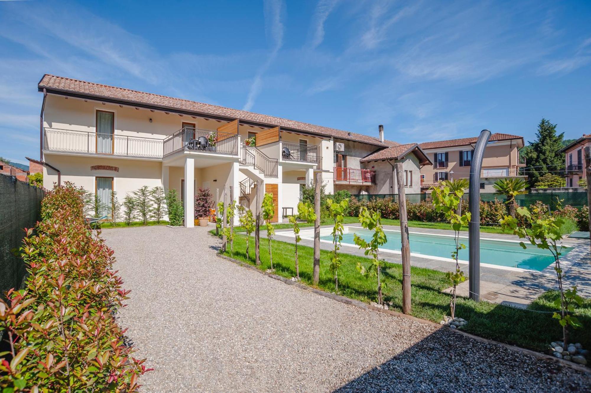 Le Casette Di Orta Apartments Orta San Giulio Buitenkant foto